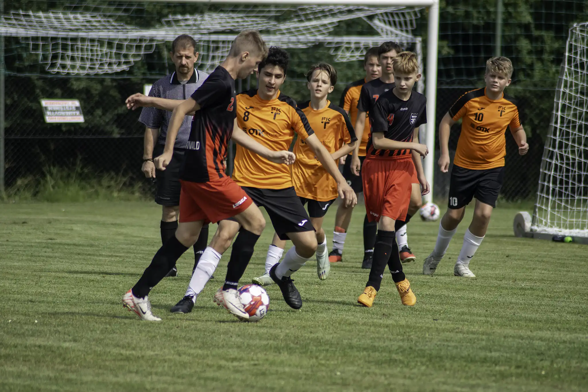 Baník Rychvald pokračuje ve vítězné vlně – porazil Těrlicko 2:0 a drží první místo!